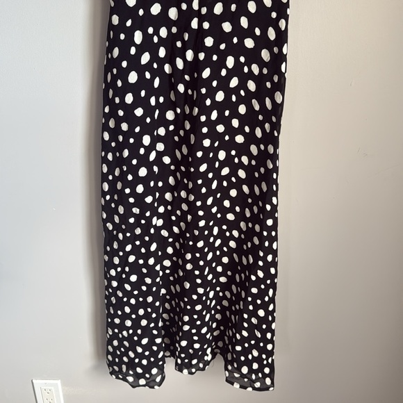 Reformation WILDFLOWER POLKA-DOT GEORGETTE MIDI DRESS IN BLACK 2 - Picture 11 of 16